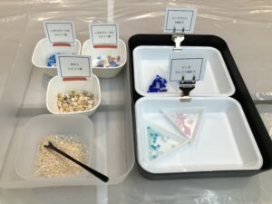 ぷにぷにストラップの材料の写真