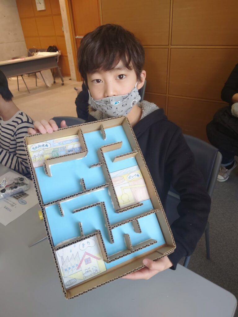 作品の迷路