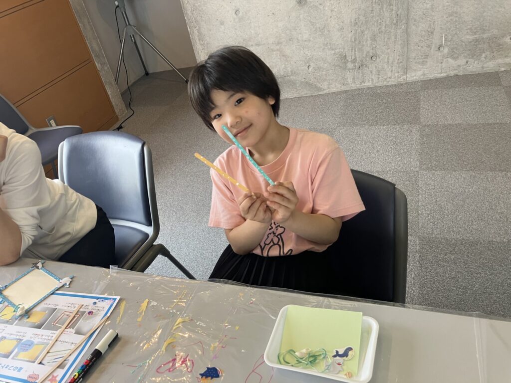 組み立てます